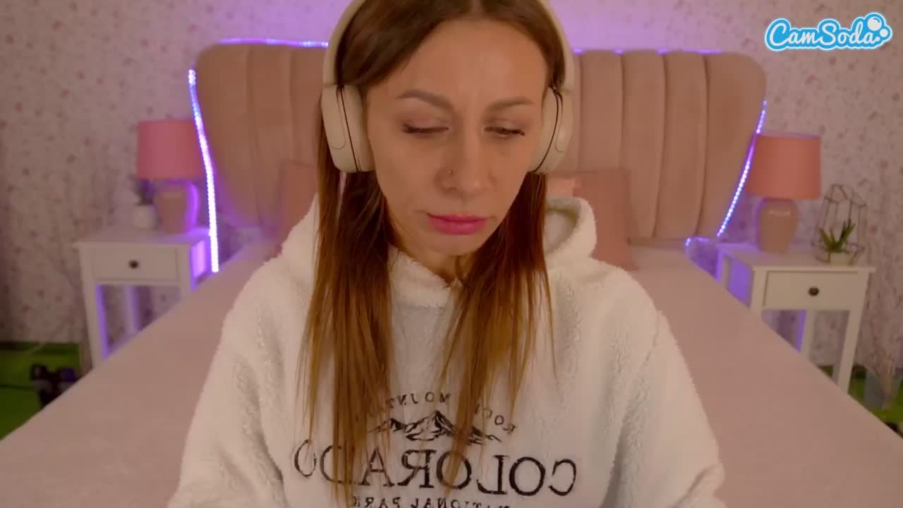 MirandaHobbs Cam Show Recorded 2025-02-12