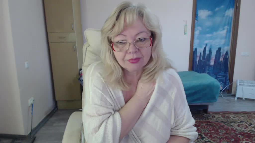 EvelynLoveShy Cam Show Recorded 2025-02-12 Mixdrop