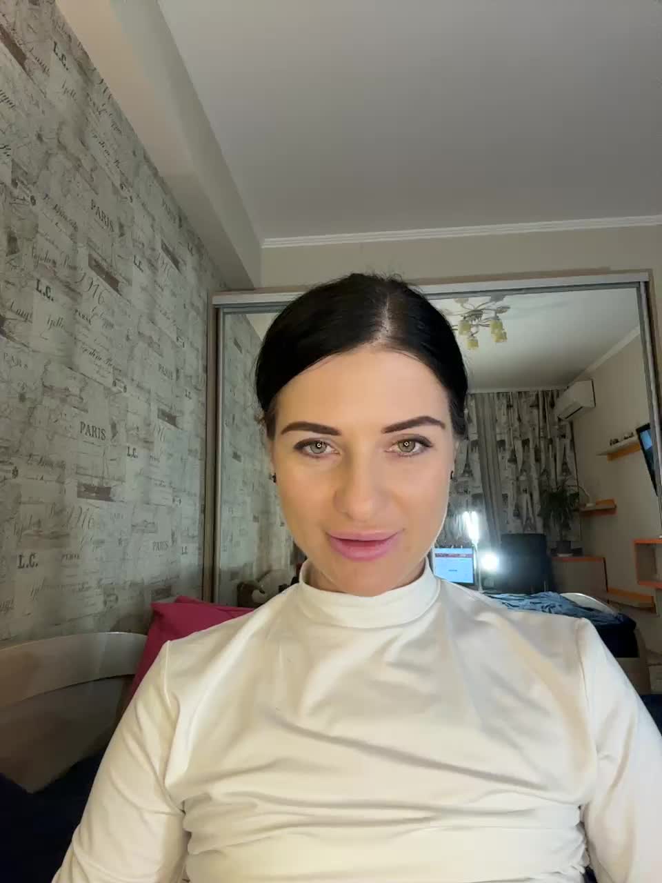 Roselynax Cam Show Recorded 2025-02-13