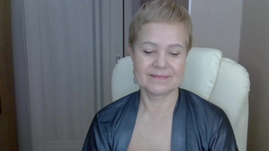 MadamMadam Cam Show Recorded 2025-02-13