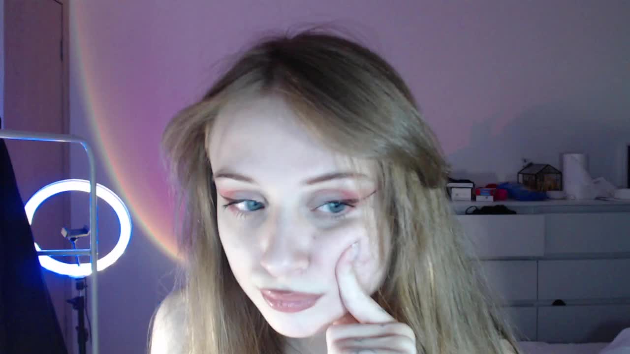Mnepohuyy Cam Show Recorded 2025-02-14