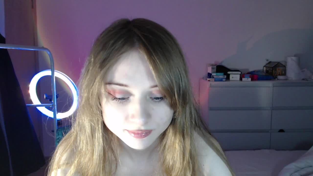 Mnepohuyy Cam Show Recorded 2025-02-14
