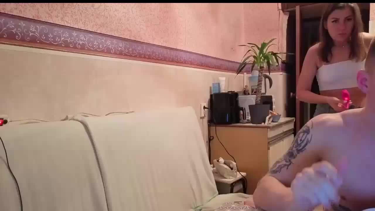 Hornylovercouple Cam Show Recorded 2025-02-17