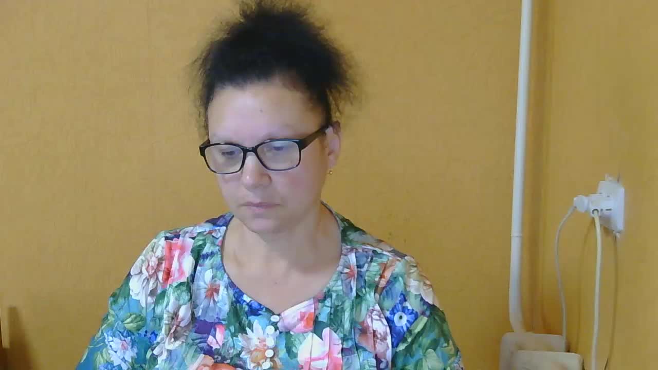 Liddia Cam Show Recorded 2025-02-17