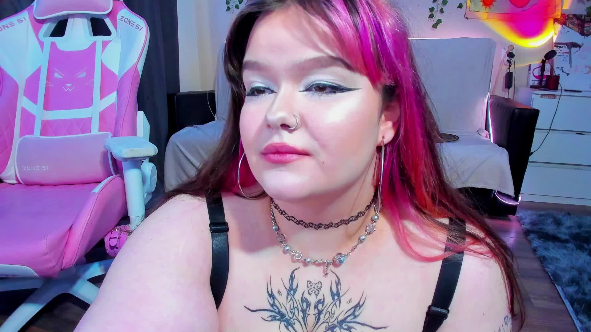 Lilya-milky Cam Show Recorded 2025-02-17