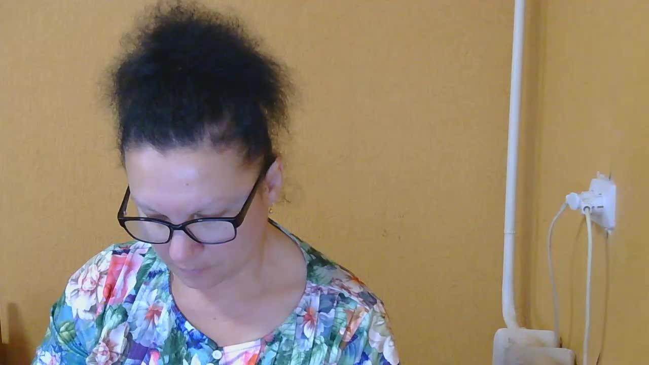 Liddia Cam Show Recorded 2025-02-17