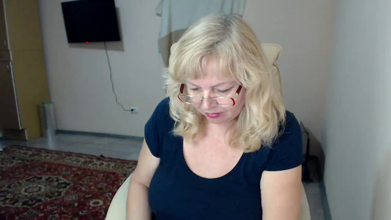 EvelynLoveShy Cam Show Recorded 2025-02-18 Mixdrop