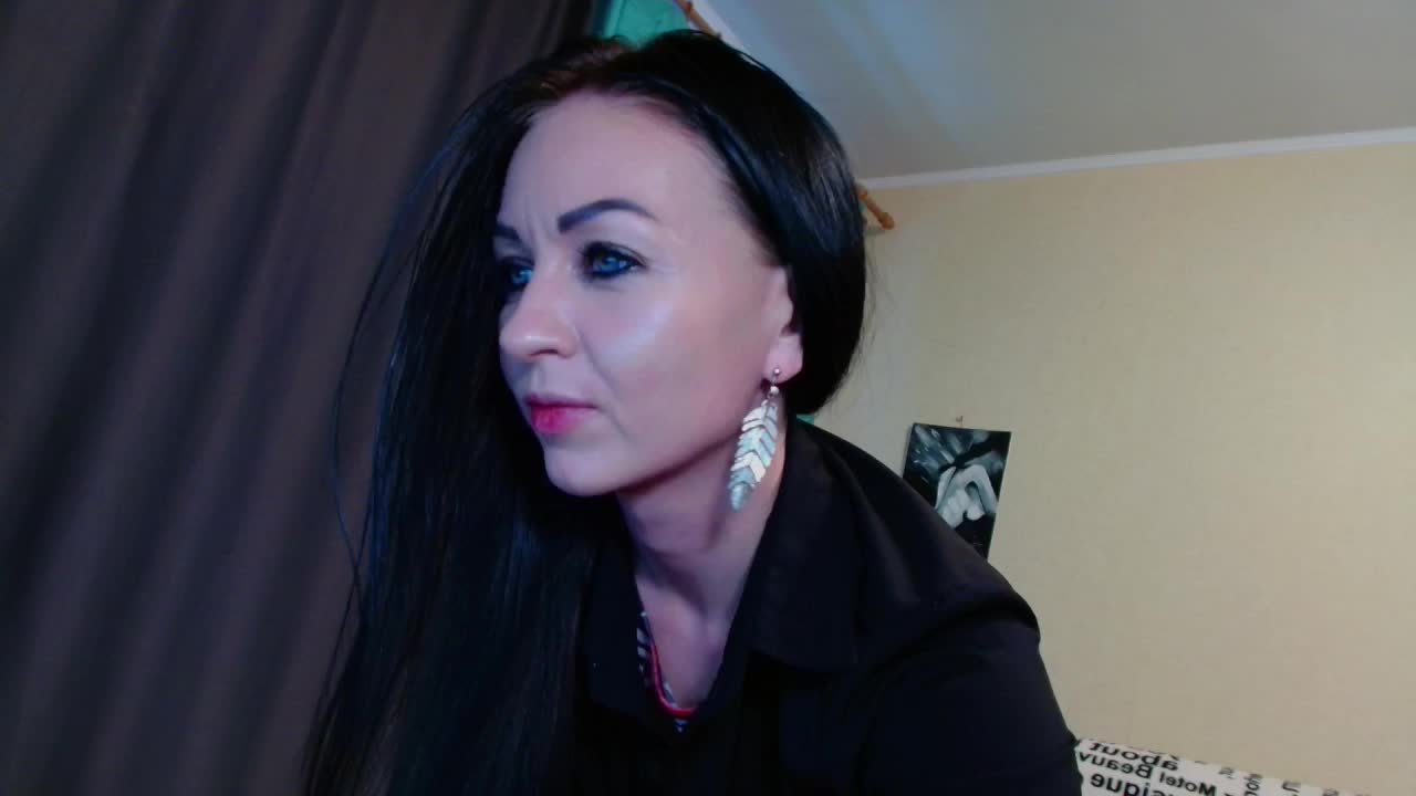 Mistress_Zoe1 Cam Show Recorded 2025-02-18 Mixdrop