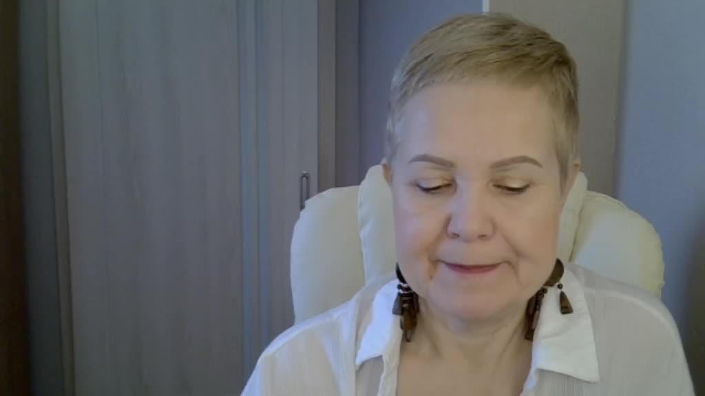 MadamMadam Cam Show Recorded 2025-02-18