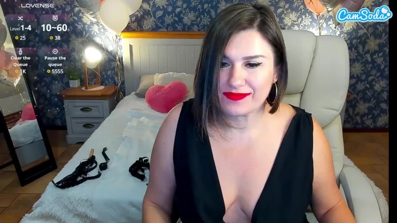 KiraRoxx Cam Show Recorded 2025-02-18 Mixdrop