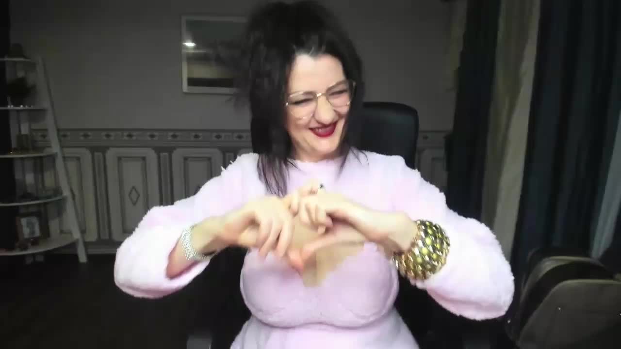Julia_Andersone Cam Show Recorded 2025-02-19