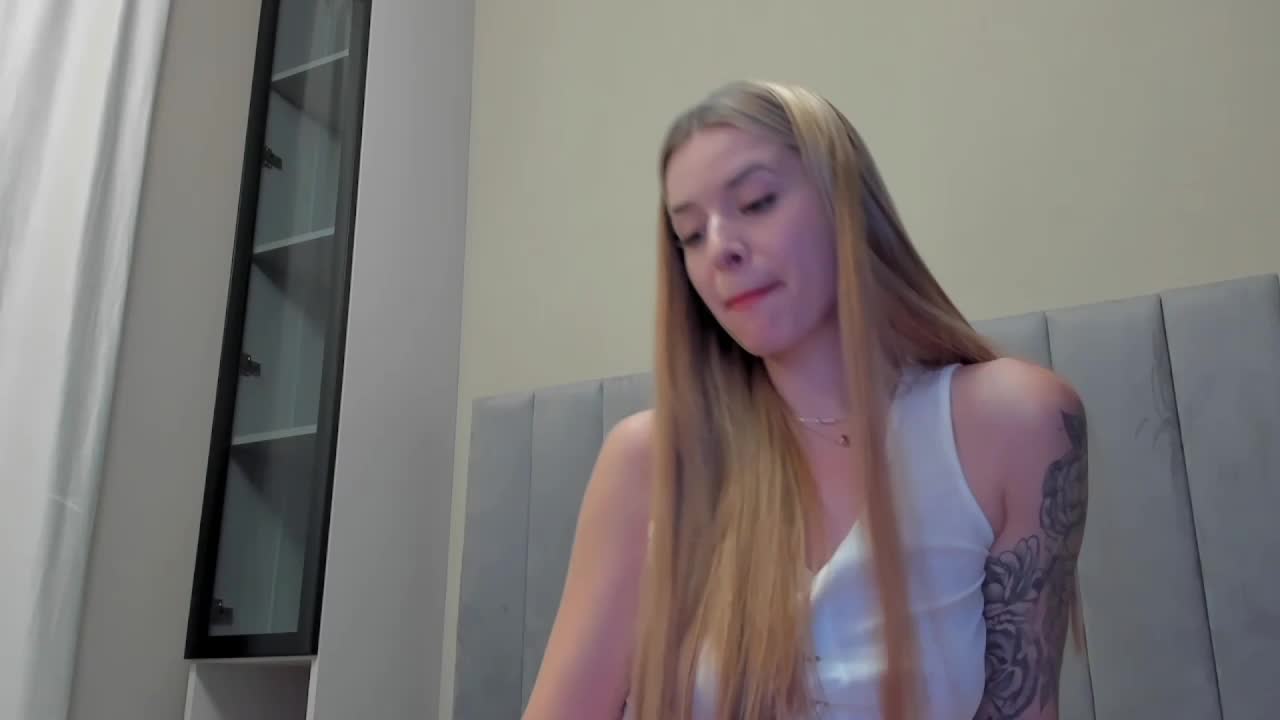 Touch_me Cam Show Recorded 2025-02-22