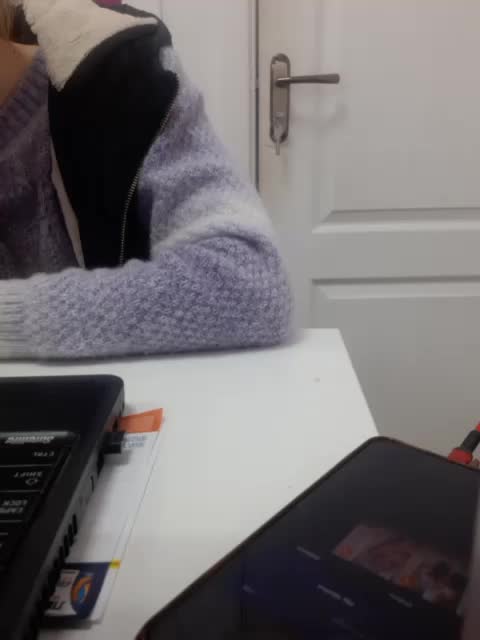 Xo4y-Tpax Cam Show Recorded 2025-02-22