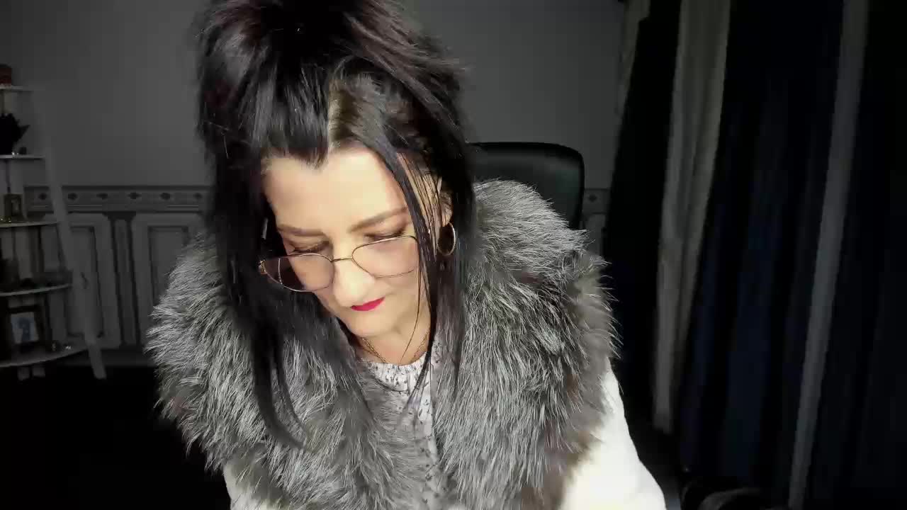 Julia_Andersone Cam Show Recorded 2025-02-23