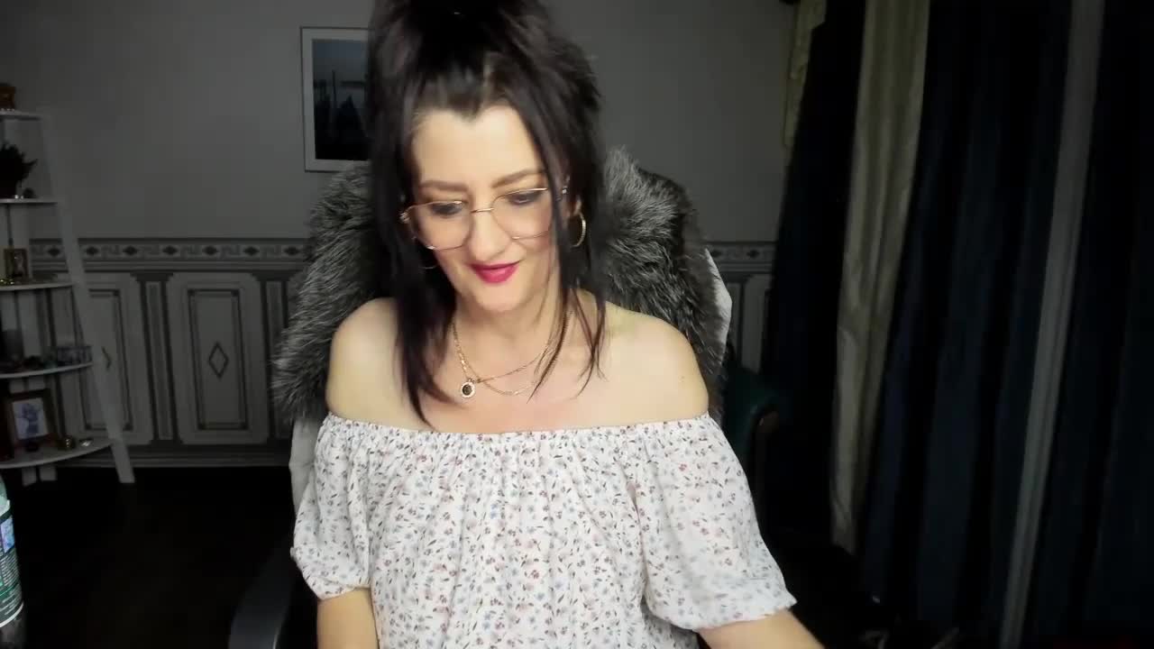 Julia_Andersone Cam Show Recorded 2025-02-23