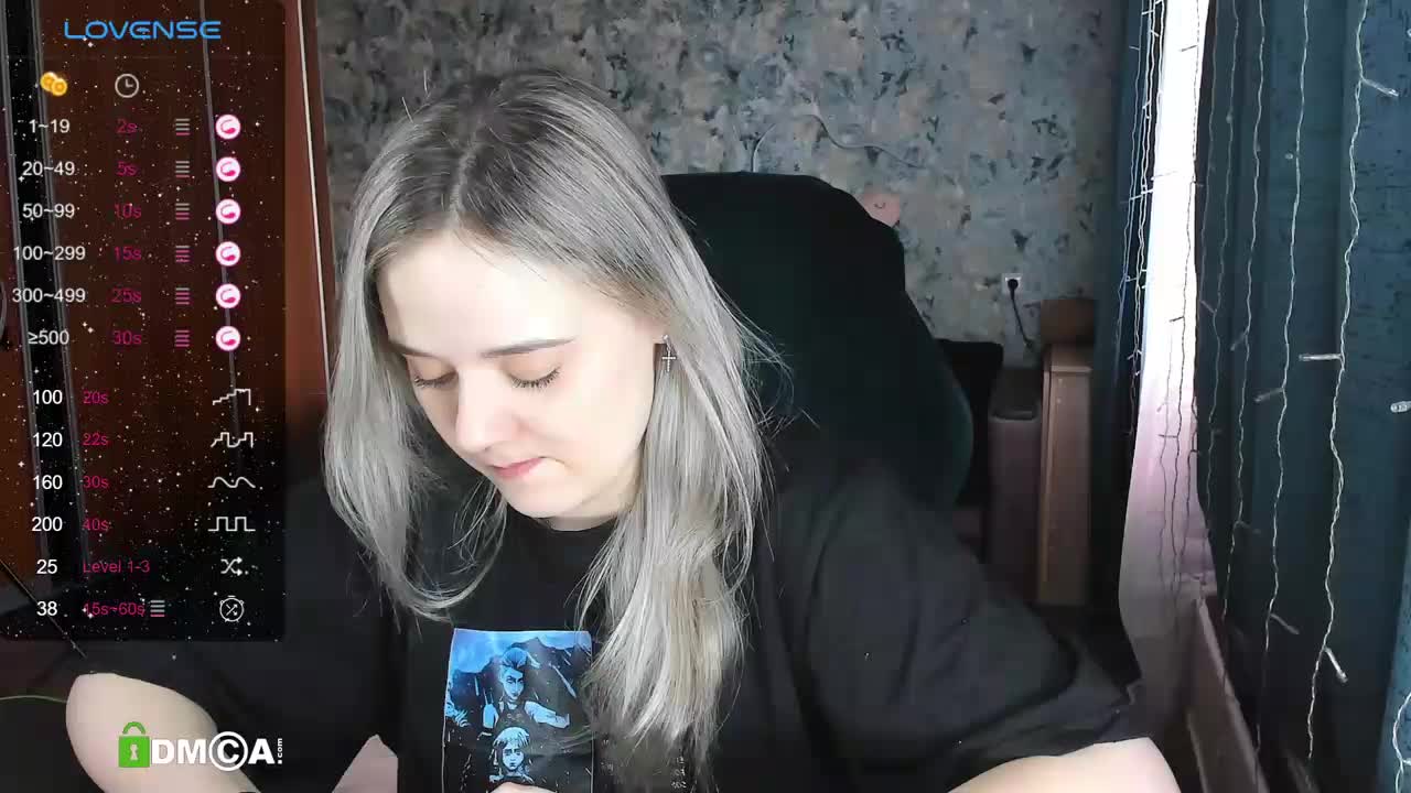 Your_small_bunny Cam Show Recorded 2025-02-26