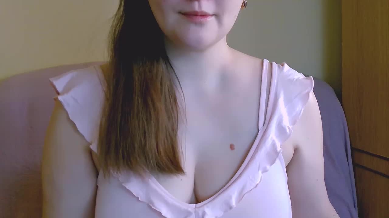 ChubbyMaia Cam Show Recorded 2025-02-26