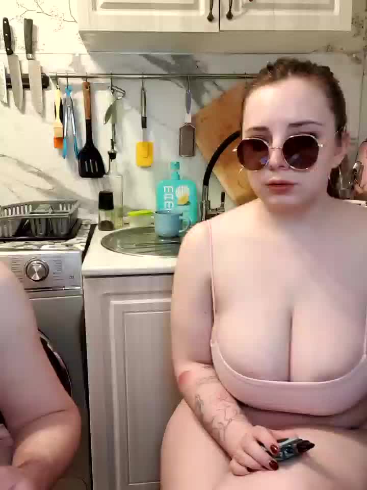 Caramel_pussy Cam Show Recorded 2025-02-28