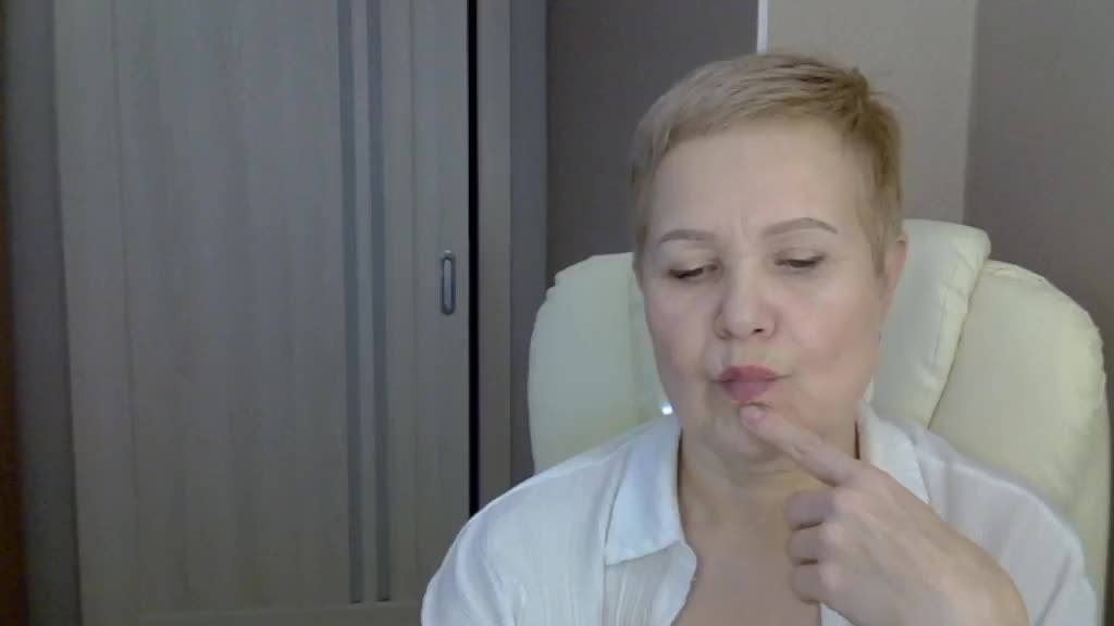 MadamMadam Cam Show Recorded 2025-03-02