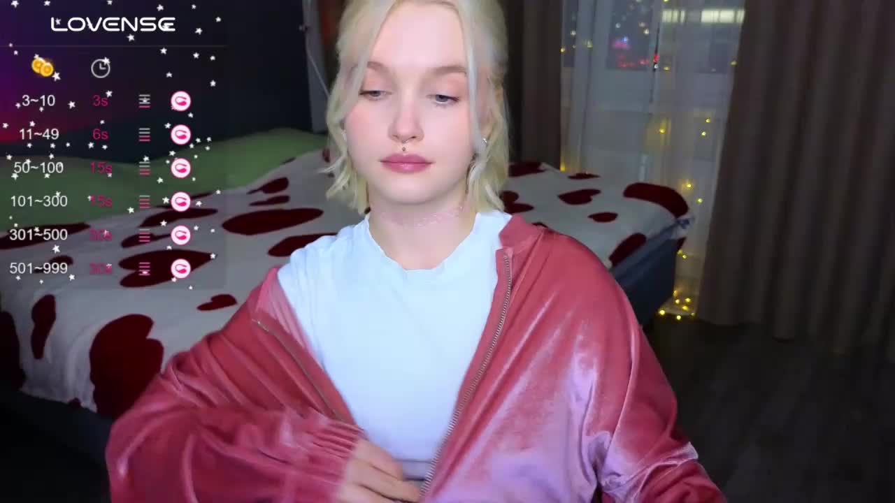 Cute_summer_breathe Cam Show Recorded 2025-03-02