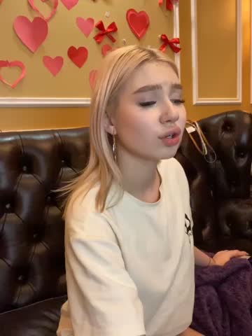 KissAvrora Cam Show Recorded 2025-03-02
