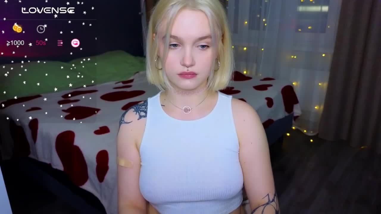 Cute_summer_breathe Cam Show Recorded 2025-03-04