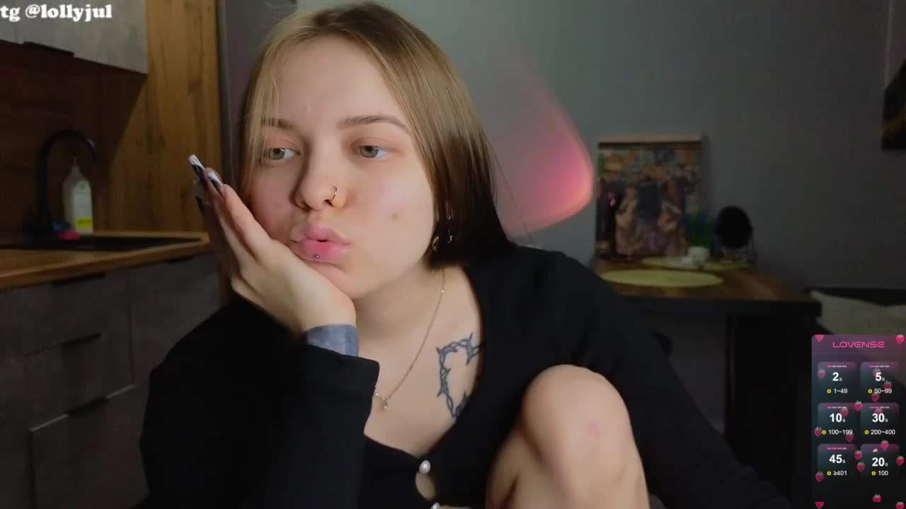 Doll_lol_ Cam Show Recorded 2025-03-04