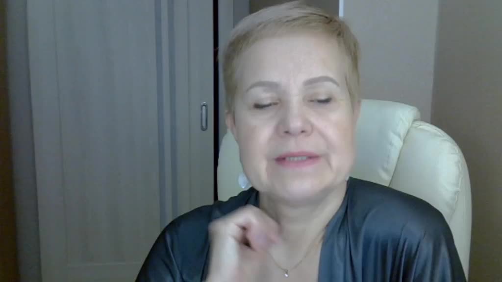 MadamMadam Cam Show Recorded 2025-03-04