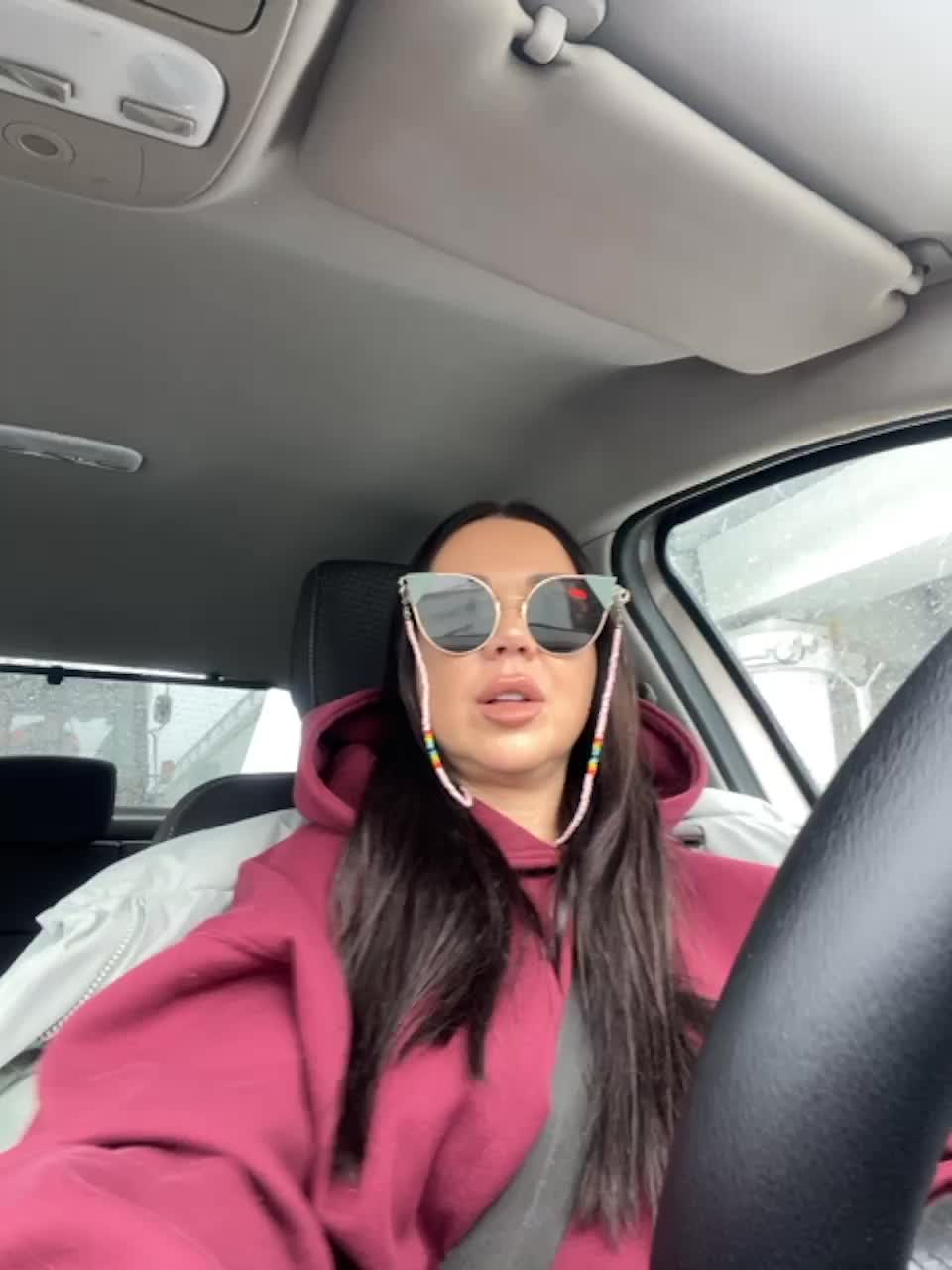 OliviaGoold Cam Show Recorded 2025-03-04