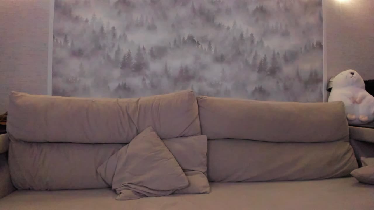 Tasty-raspberry Cam Show Recorded 2025-03-05