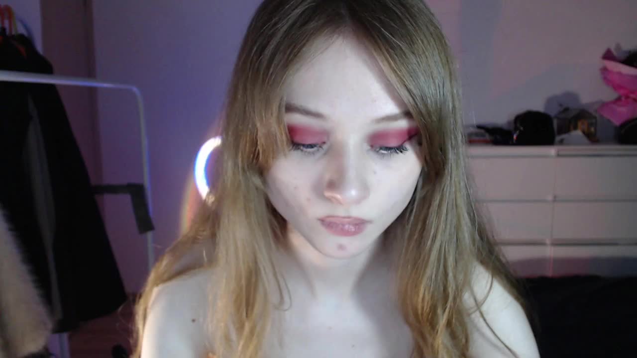 Mnepohuyy Cam Show Recorded 2025-03-07