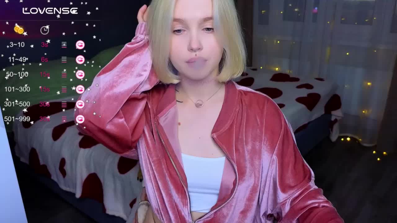 Cute_summer_breathe Cam Show Recorded 2025-03-07