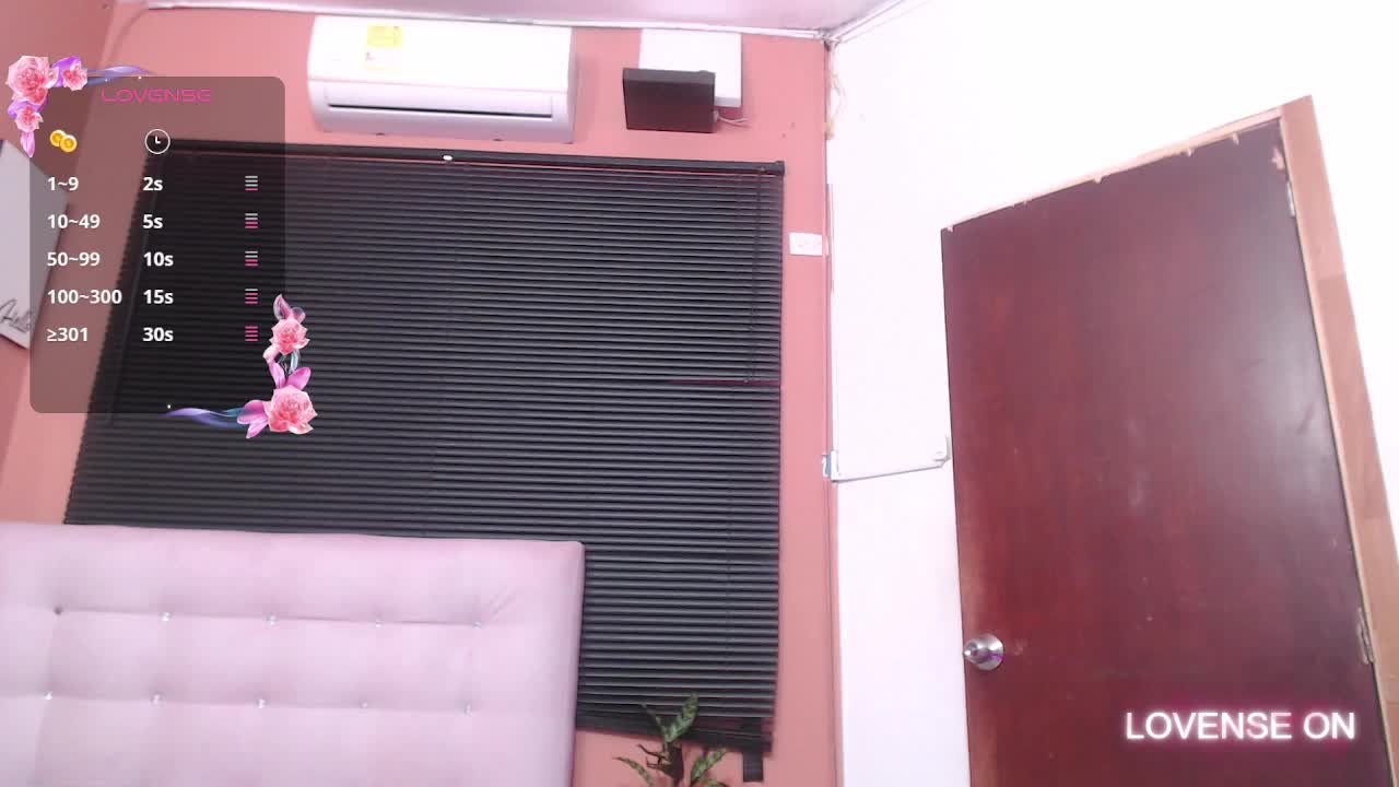 Naturalmoommy Cam Show Recorded 2025-03-07