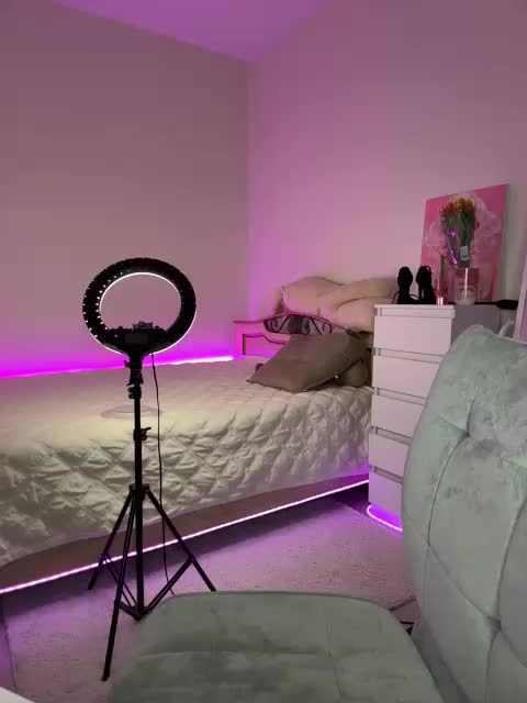 Hey_babyface Cam Show Recorded 2025-03-08