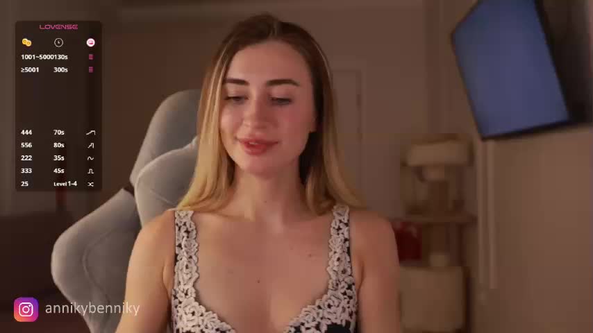 Coconutkitty Cam Show Recorded 2025-03-08