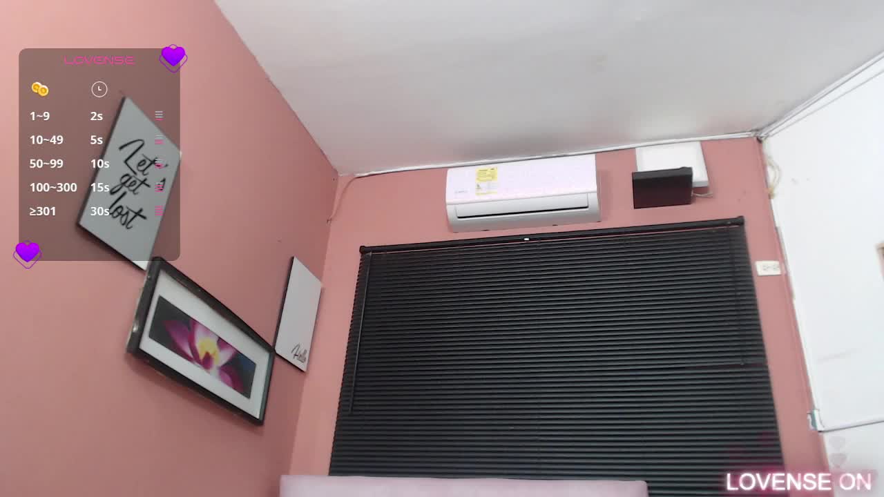 Naturalmoommy Cam Show Recorded 2025-03-09