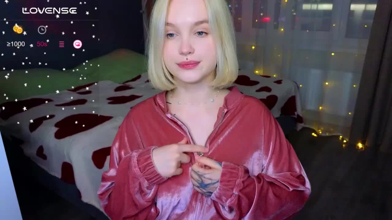 Cute_summer_breathe Cam Show Recorded 2025-03-10