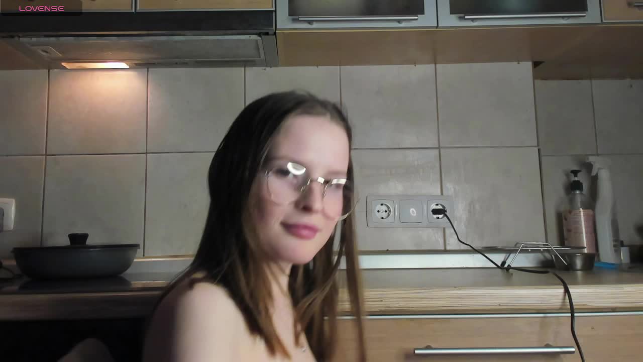 Wicked-twims Cam Show Recorded 2025-03-11