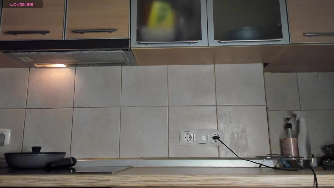 Wicked-twims Cam Show Recorded 2025-03-11