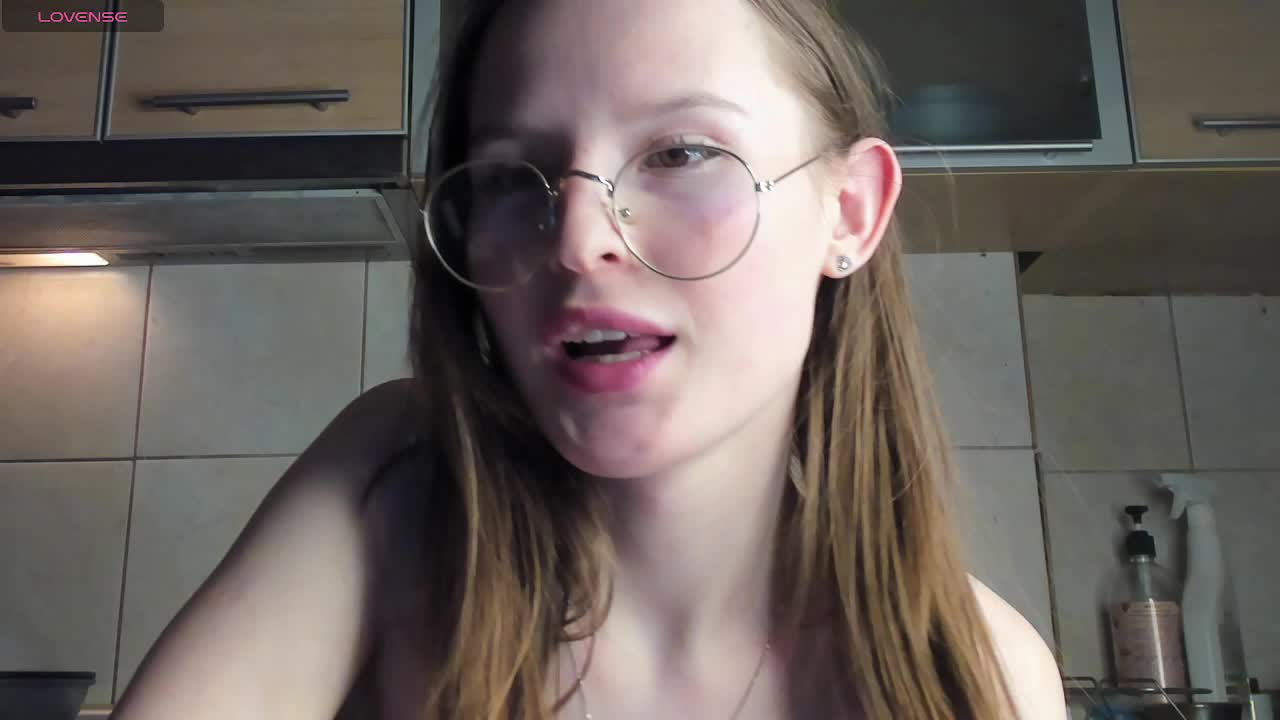 Wicked-twims Cam Show Recorded 2025-03-11