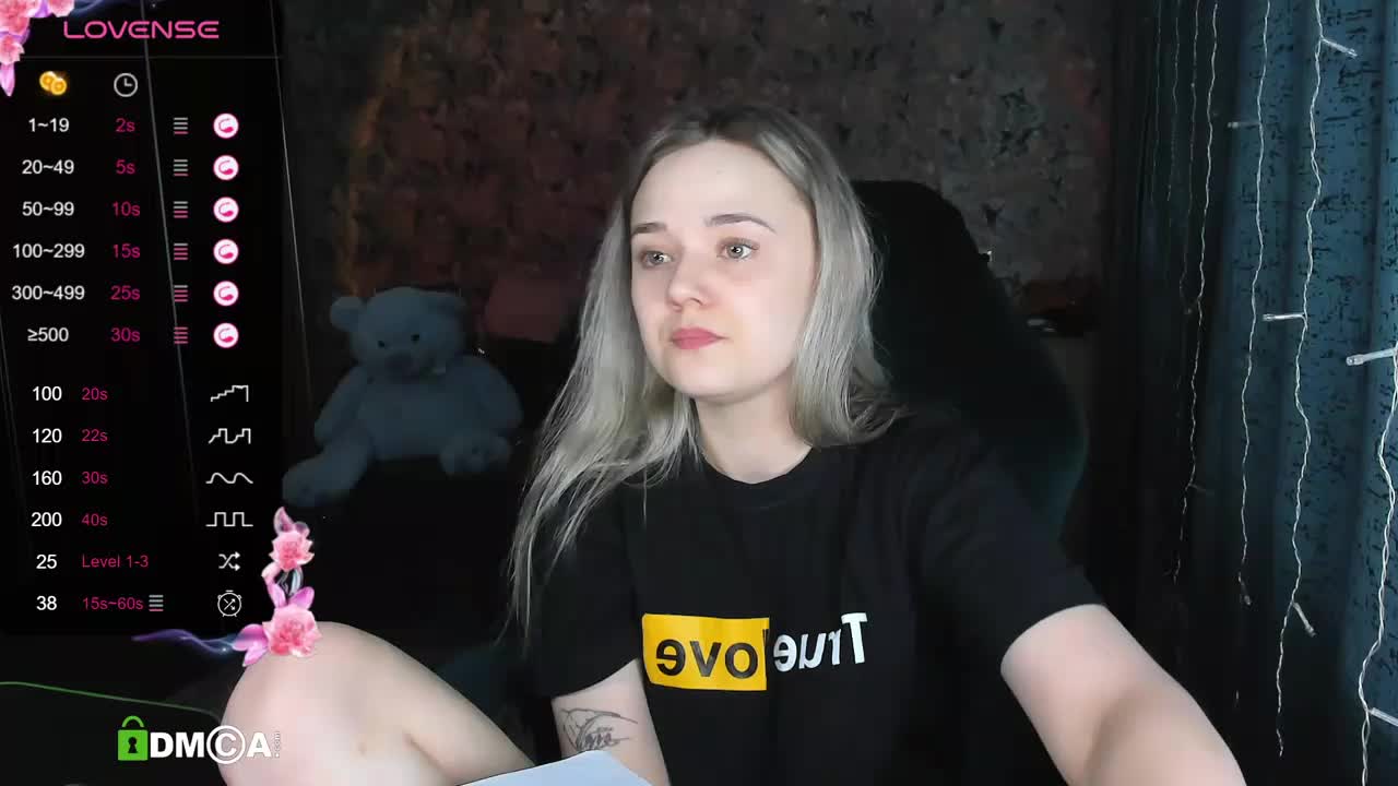 Your_small_bunny Cam Show Recorded 2025-03-11