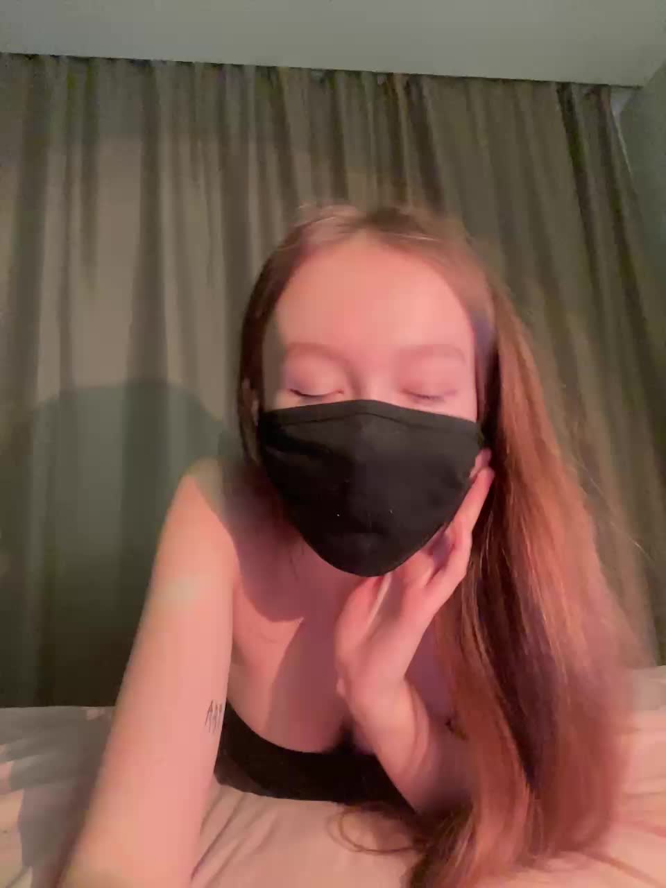 Poposhaa Cam Show Recorded 2025-03-12
