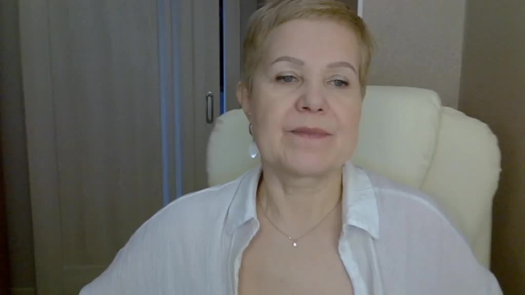 MadamMadam Cam Show Recorded 2025-03-12