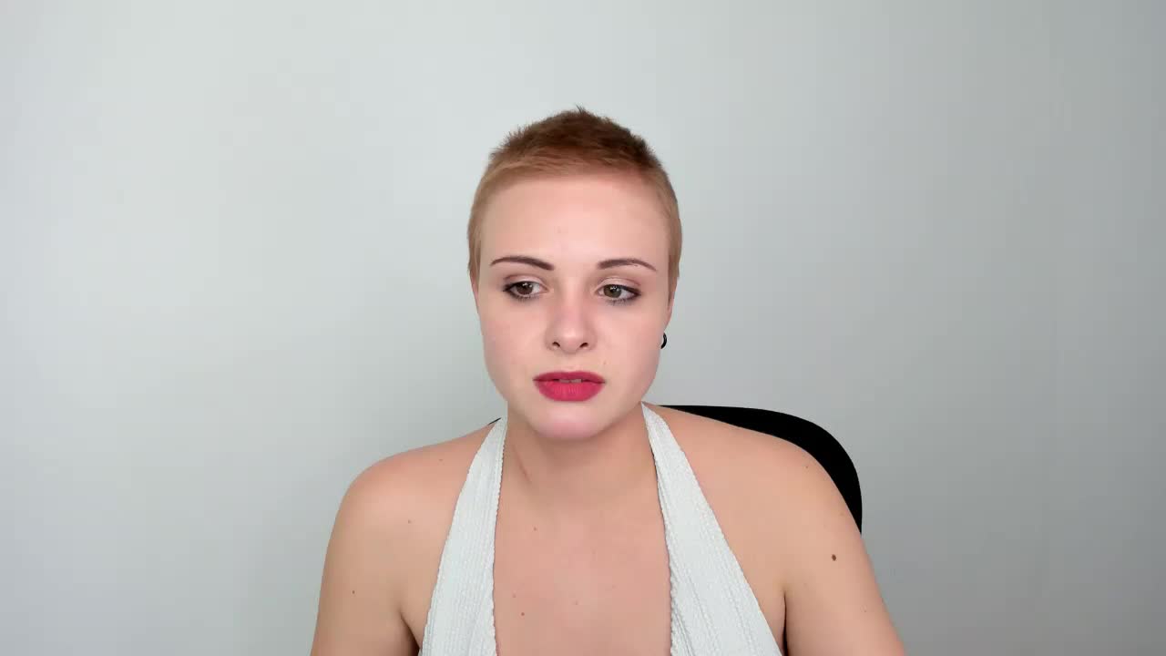 Alice_Glosss Cam Show Recorded 2025-03-16