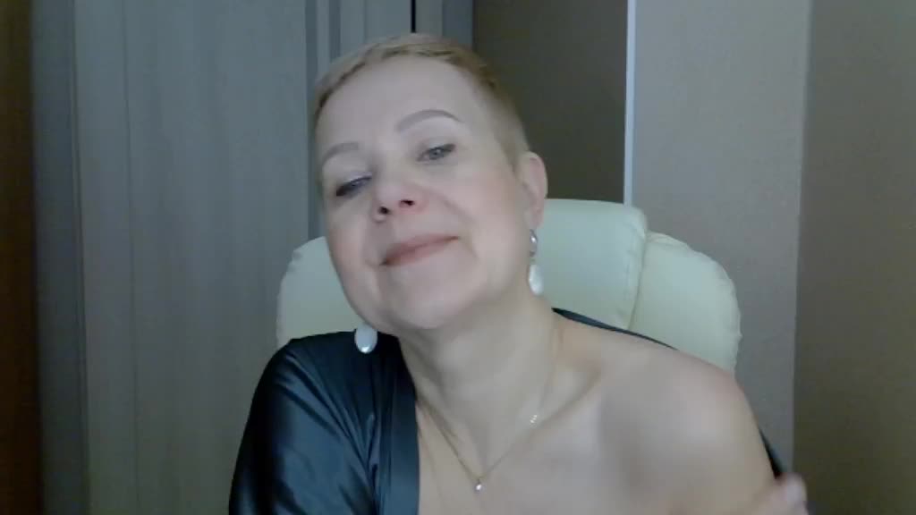 MadamMadam Cam Show Recorded 2025-03-16