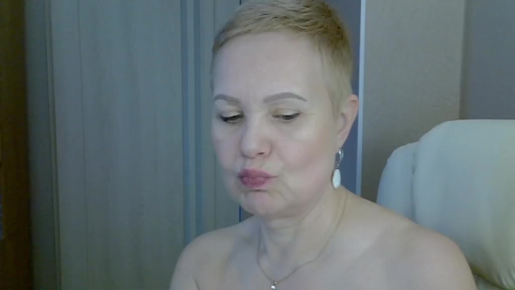 MadamMadam Cam Show Recorded 2025-03-17