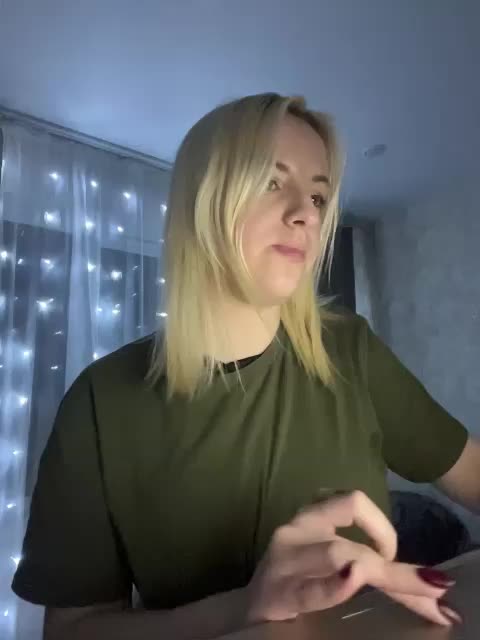 Milafka11 Cam Show Recorded 2025-03-17