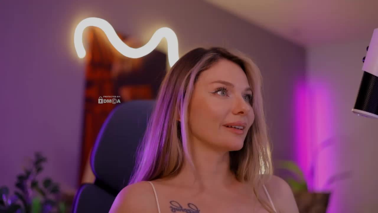 D_i_aM Cam Show Recorded 2025-03-18