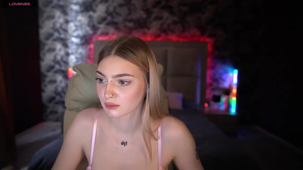 BayleeGlam Cam Show Recorded 2025-03-18