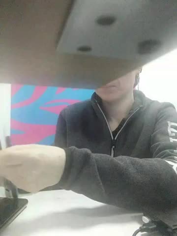 Xo4y-Tpax Cam Show Recorded 2025-03-18